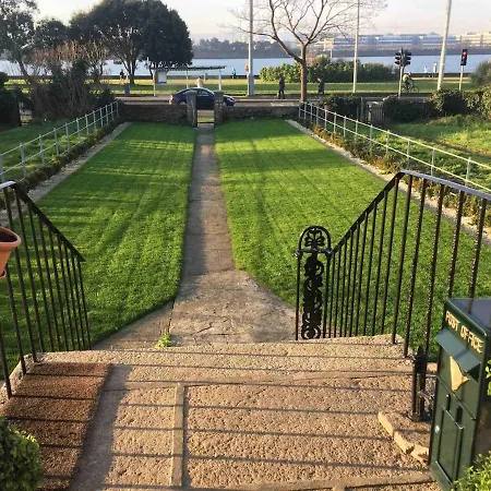 Apartment Clontarf Seafront Luxury - Victorian Period House Dublin