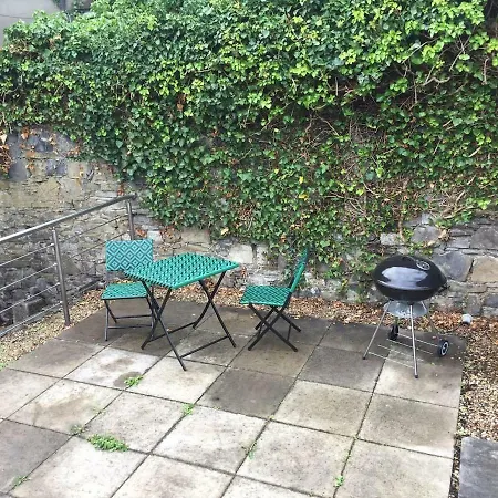 Apartment Clontarf Seafront Luxury - Victorian Period House *